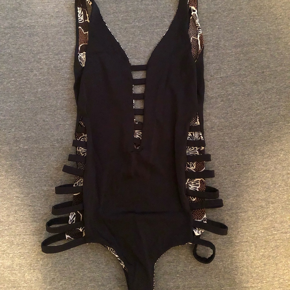 San Lorenzo one piece